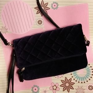 City Streets cross body purse